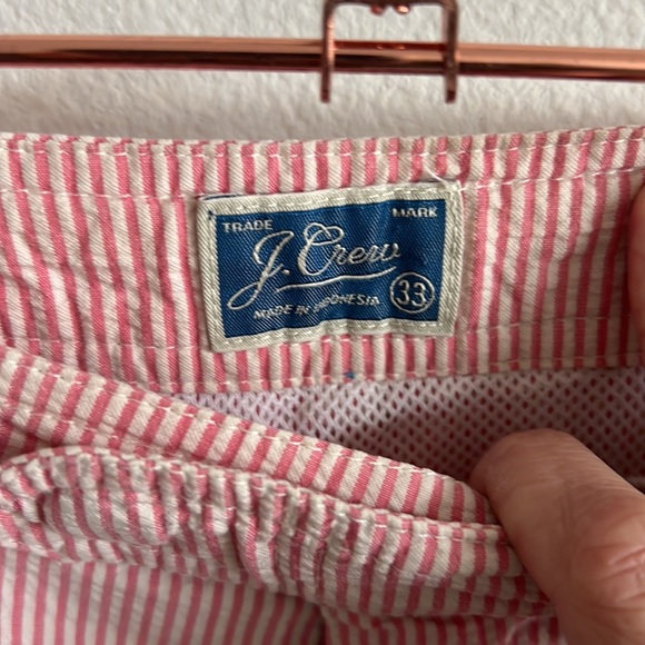 J Crew Seersucker Shorts with Netting - Men’s 33 - Picture 3 of 6